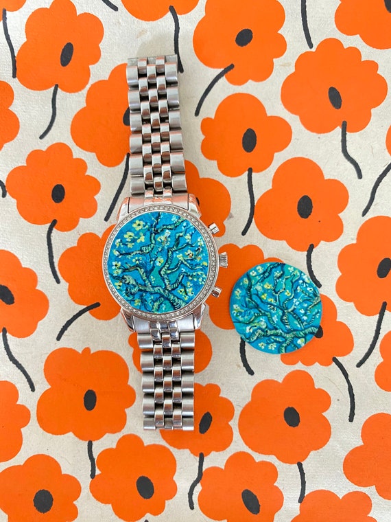 Base de reloj personalizada pintada a mano con Van Gogh o