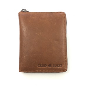 Leather Wallet for Men and Women with Zipper cognac used look