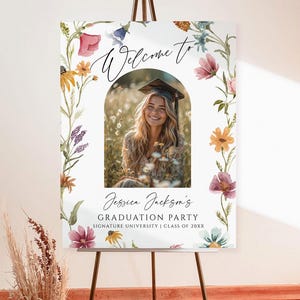 Graduation Party Welcome Sign, Wildflower Graduation Welcome Sign, Graduation Yard Sign, Floral Grad Decor, Graduation Poster Download g1