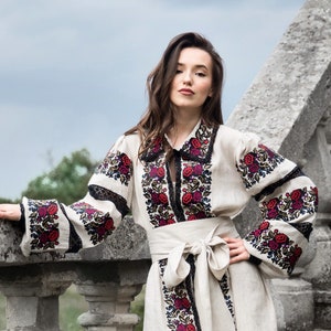 Kleid Besticktes Leinenkleid Ukrainisch Vyshyvanka Unikat Muster Boho Arabian Abaya Kaftan Bild 1