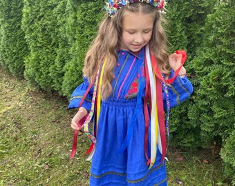 Kinder Kleid besticktes Leinenkleid Ukrainisch Vyshyvanka Einzigartiges Muster