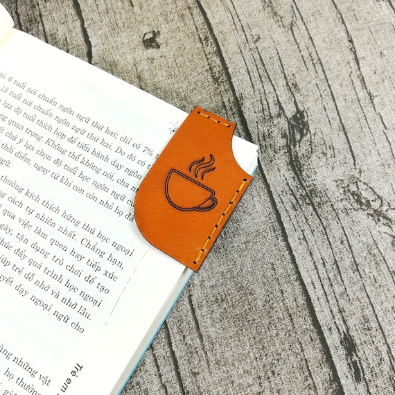 Set of 3 bookmarks, Personalized bookmarks, Engraved bookmark, Leather Bookmark, Handmade page bookmartk, Random color delivery