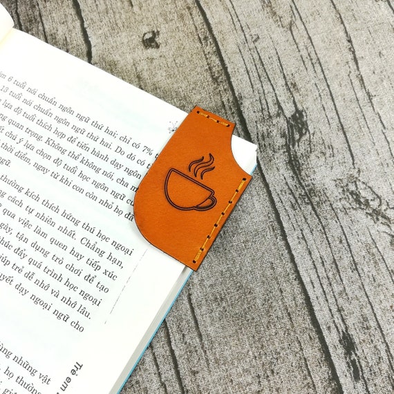 Set of 3 bookmarks, Personalized bookmarks, Engraved bookmark, Leather Bookmark, Handmade page bookmartk, Random color delivery