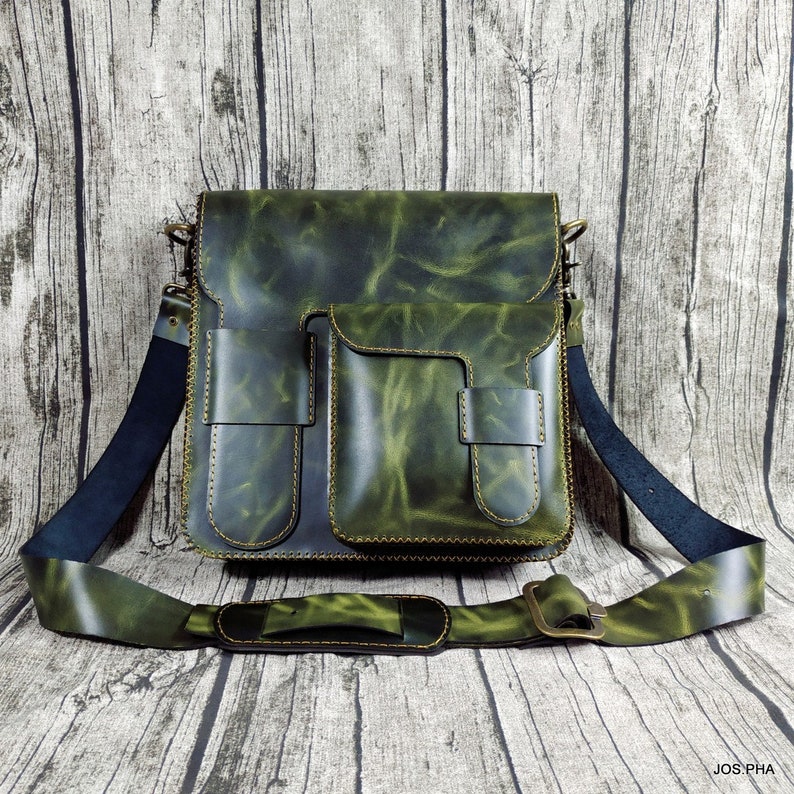 Leather Bags, Messenger bag, Man Leather Bag, Leather Crossover Bag, Cross Body Bag, Cross Over Bag, Man Bag, Man Travel Bag, City Bags