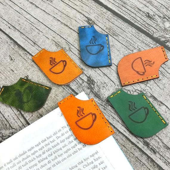 Set of 3 bookmarks, Personalized bookmarks, Engraved bookmark, Leather Bookmark, Handmade page bookmartk, Random color delivery