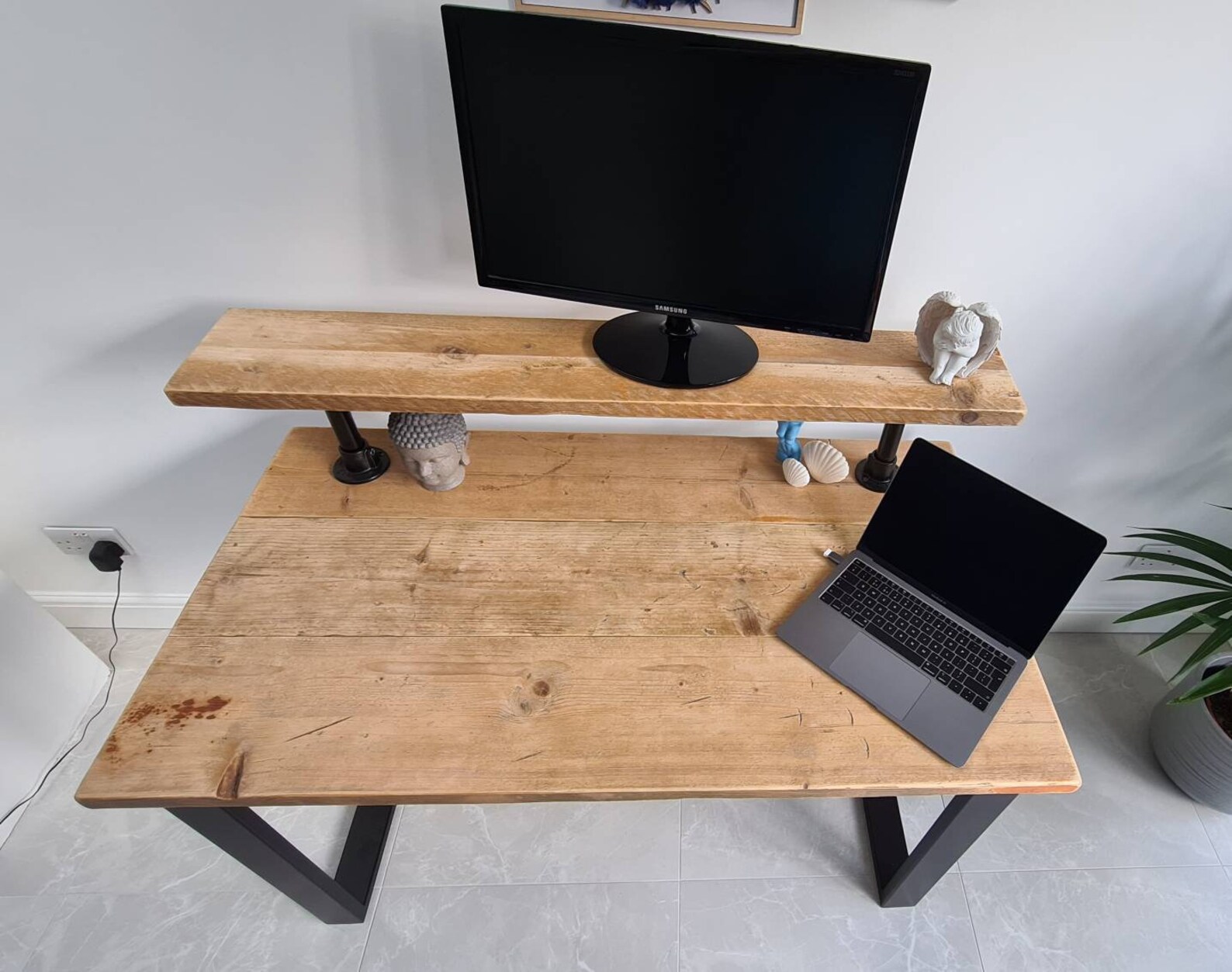 Reclaimed Wood Computer Desk With Monitor and Speakers Shelf. Etsy UK