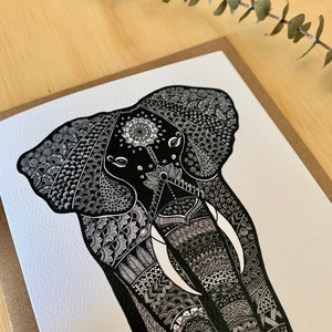 Carte de souhait elephant, carte toutes occasions, feather elephant, elephant mandala, Mandalove by Florence 画像 2