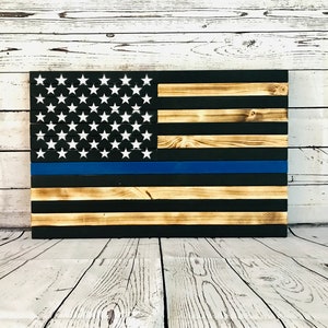 Dünne blaue Linie-Flagge - rustikale amerikanische Flagge - Männerhöhle - Strafverfolgung - Polizeifahne - Polizeischule - amerikanische Flagge