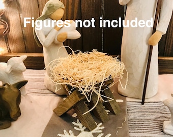 Rustieke houten kribbe – kerststal voor wilgenbomen