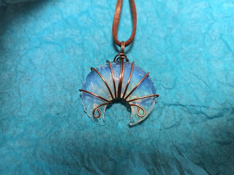 Crescent Moon Wire Wrapped Pendant Moonstone Opalite Pendant Opalite Pendentif