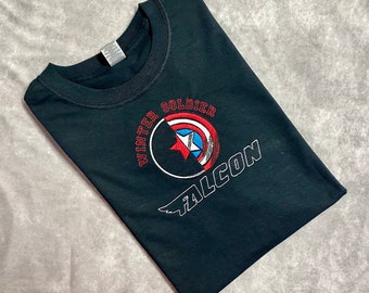 Camiseta bordada de Falcon y el Soldado del Invierno: inspirada en los Vengadores