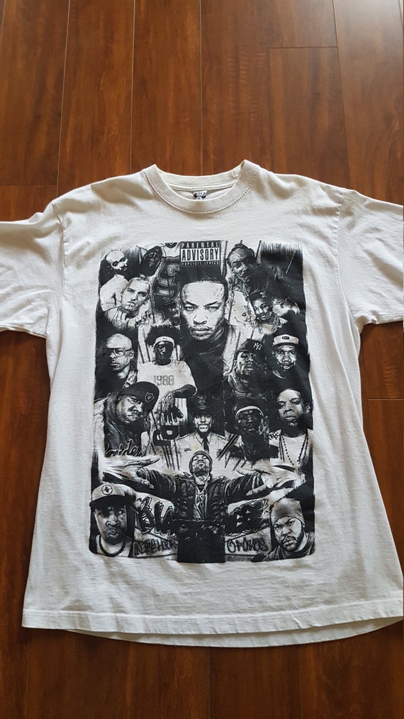 Legends rap tee
