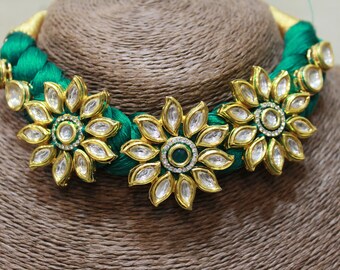 Silk ThreadGreen Kundan Choker Collier