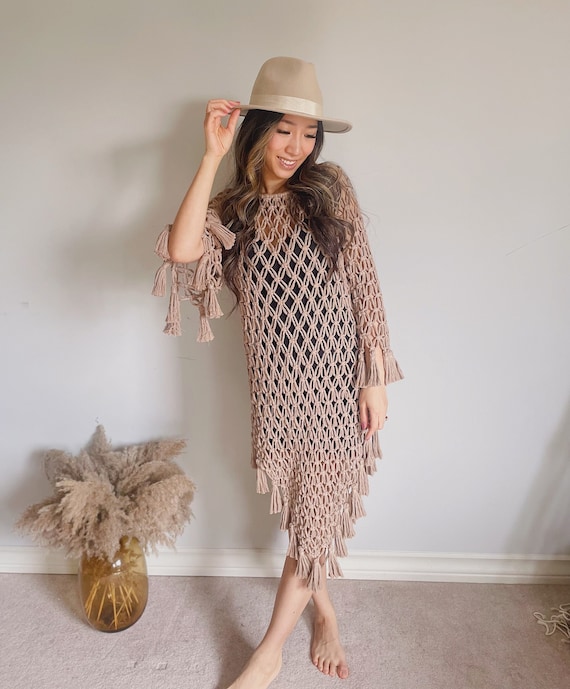 princess polly baby blue dress What to Wear to a Beach Wedding: A 2026 Guest Attire Guide