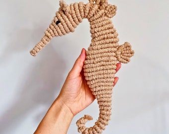 Macrame Pattern Seahorse Sculpture - DIY EBOOK Pattern Macrame Tutorial - Macrame Animal Pattern - Advanced Macrame Craft Knotting