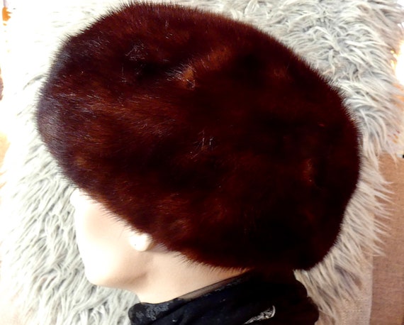 Size 56-57 Fur Hat Vintage Ladies Natural Mink Fu… - image 5