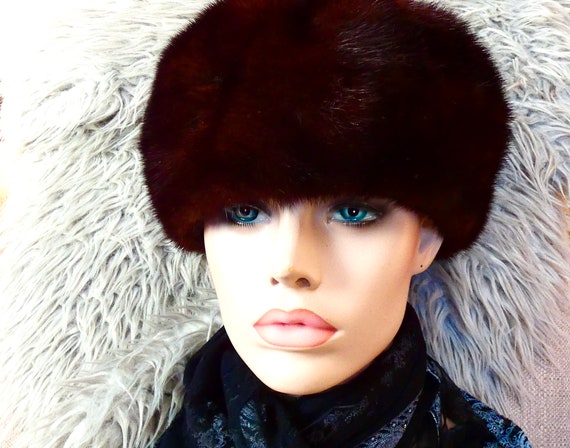 Size 56-57 Fur Hat Vintage Ladies Natural Mink Fu… - image 2