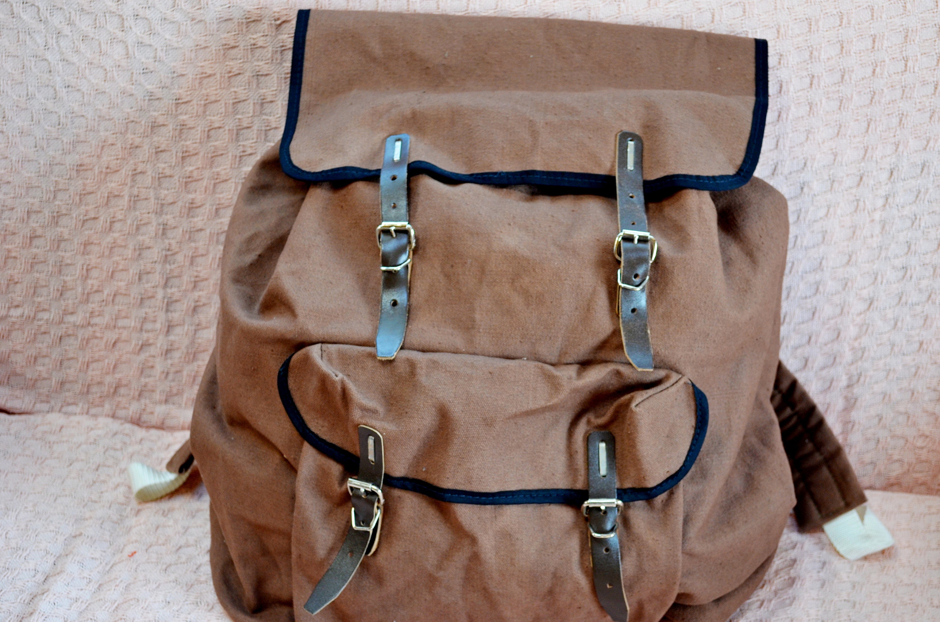 バックパック フランス 1920s Vintage Canvas Rucksack Backpack Bag Leather Staps Czech Army
