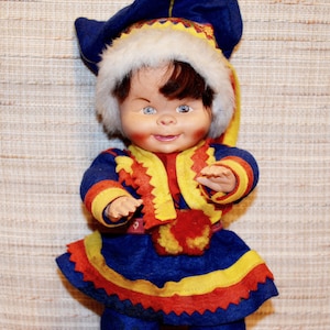 LAPLAND SAAMI BOY Old Toy Saami boy Saami Folk Costume  Retro Handmade Saami Folk Costume Toy Collectibles
