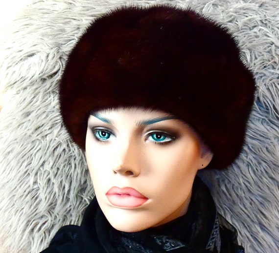 Size 56-57 Fur Hat Vintage Ladies Natural Mink Fu… - image 3