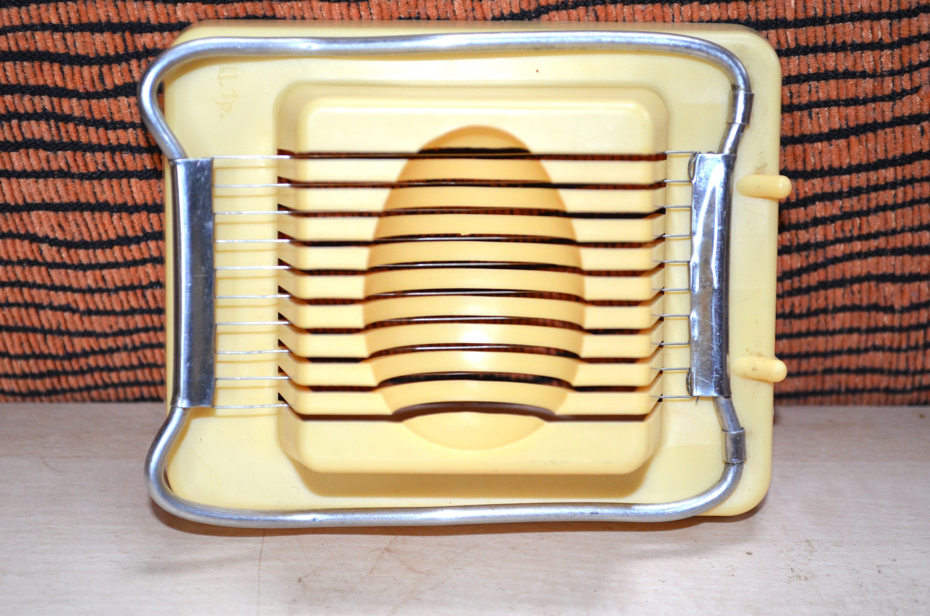 Vintage Egg Slicer Light Yellow Retro Plastic and Metal Egg Etsy
