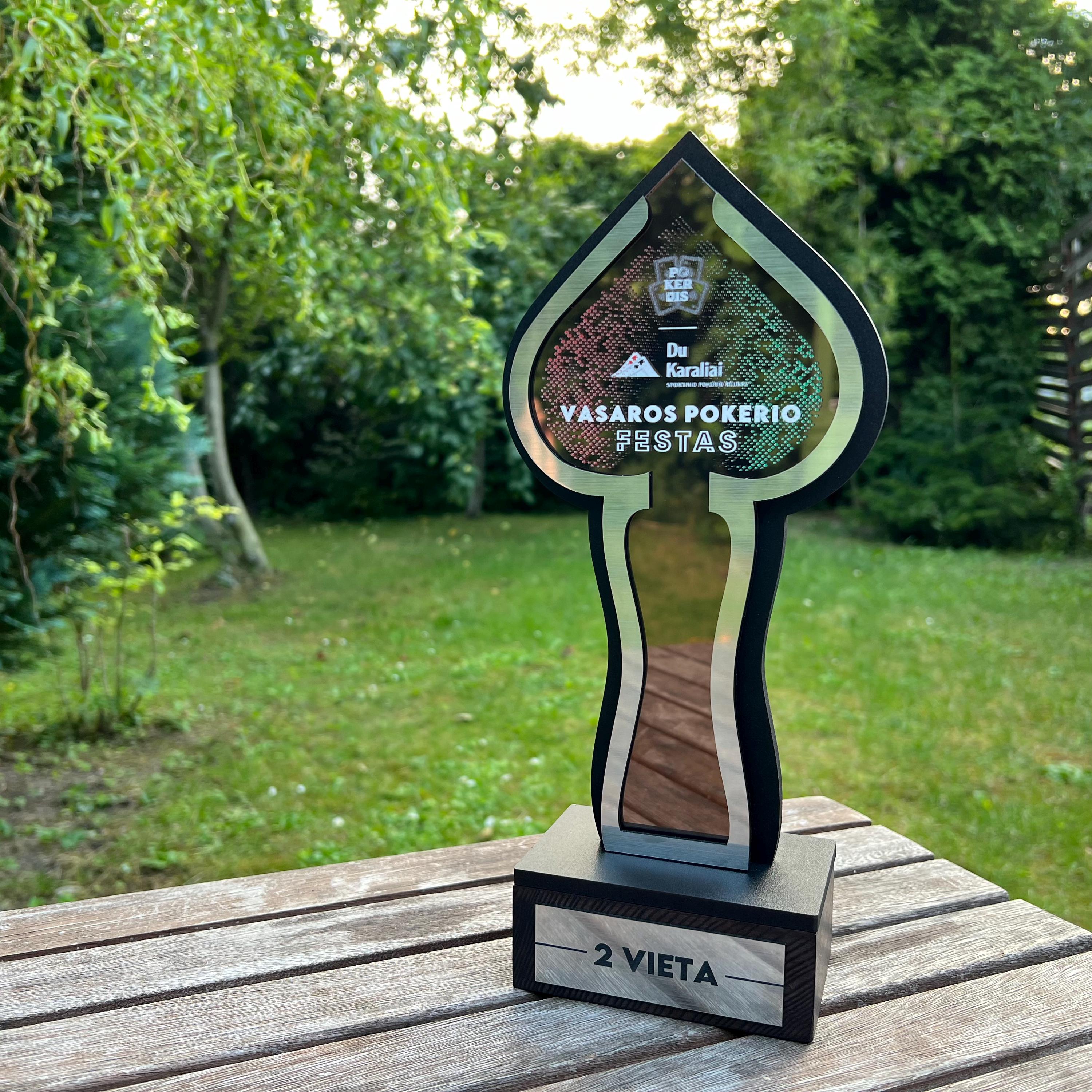 Poker trophy, Customizable Award, Modern Acrylic Trophy with Irregular Shape, High-Quality Design
