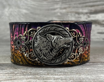 Howling wolf leather cuff bracelet - hand stamped and dyed one of a kind work of art - Lost Sailor Speckled Sparrow collab [3667]