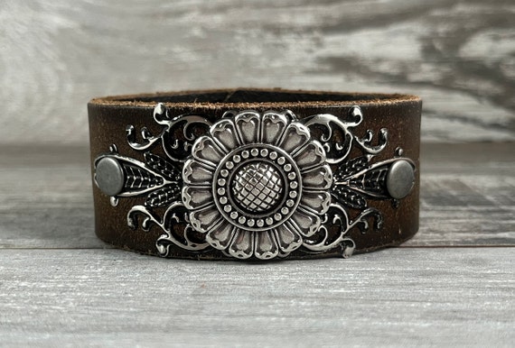 Western leather cuff bracelet best sale