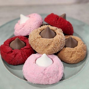 Peanut Butter Blossom Cookie Clicker: 3D-Printed Dessert Fidget, Stress Relief Desk Toy, Bundle & Save