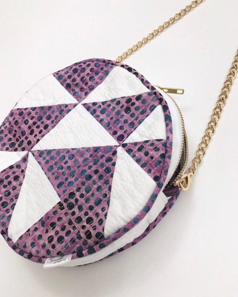 Quilted Round Purse 14