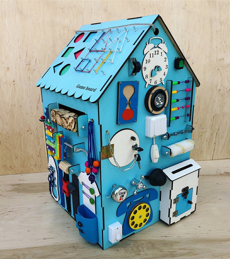 montessori dollhouse