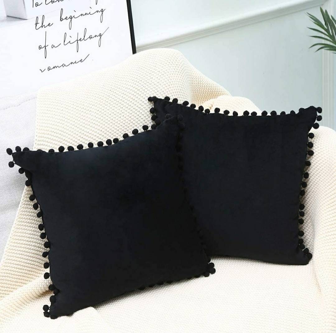 Black throw with pom poms sale