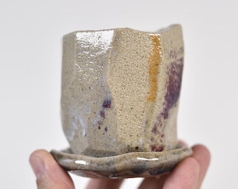 Raku keramische plantenbak met schotel, handgemaakt asymmetrisch aardewerk