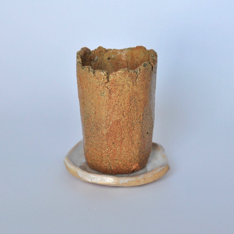 Ceramic beige cracked planter with saucer. Planter with drainage hole. Raku pottery. image 4