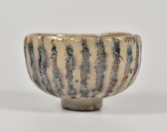 Handgemaakte raku matcha chawan – rieten koperen lusterkom, Wabi-Sabi