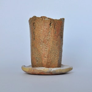Ceramic beige cracked planter with saucer. Planter with drainage hole. Raku pottery. image 2
