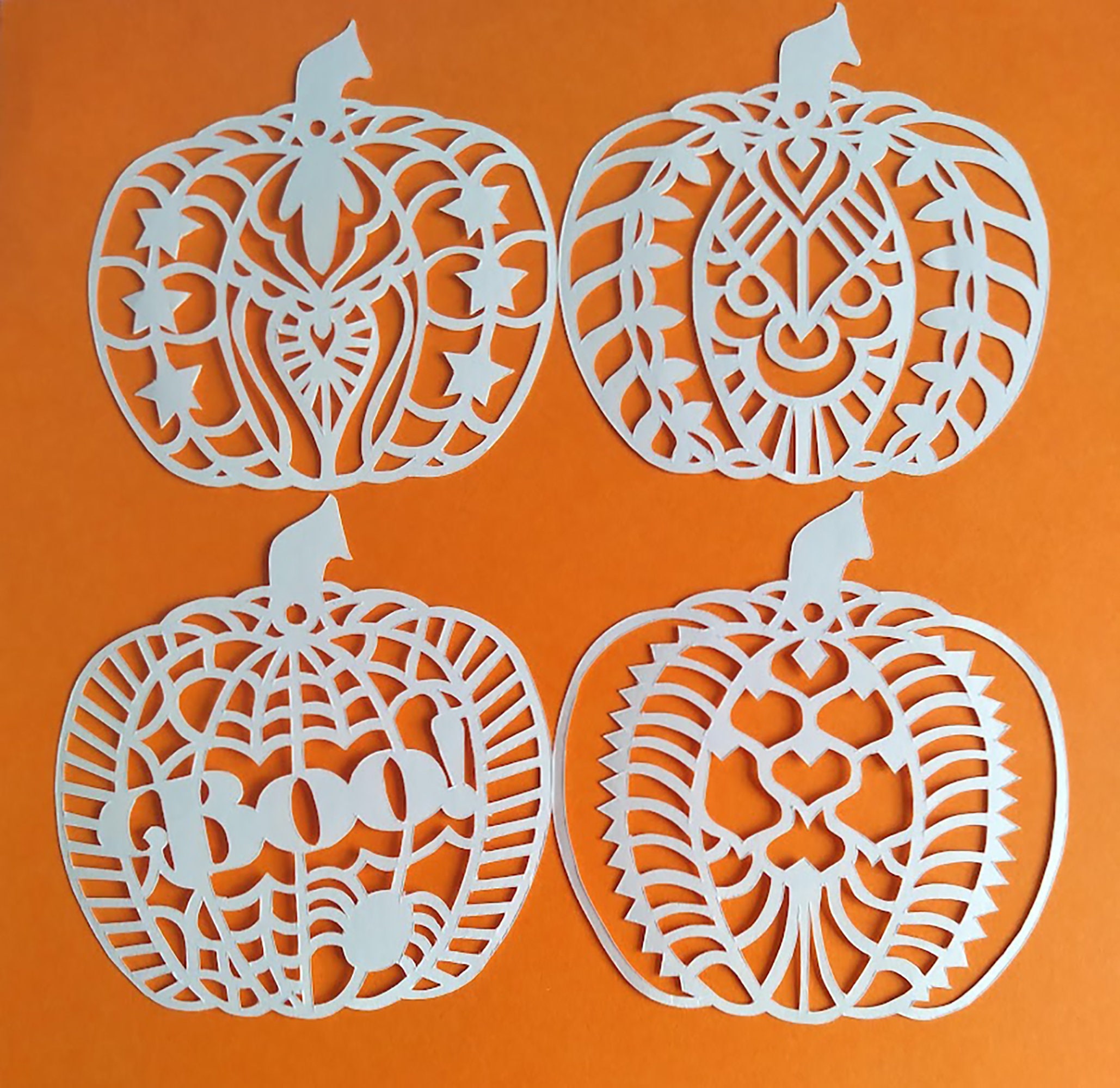Printable Pumpkin Paper Cutting Bunting Templates for Halloween Card