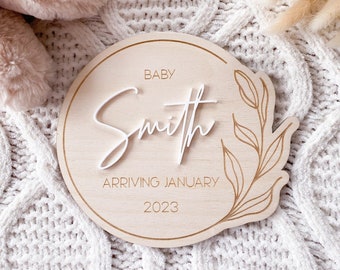 Custom Pregnancy Announcement Plaque -  Wood and Acrylic Pregnancy Plaque - Pregnancy Announcement Prop -  Baby Announcement