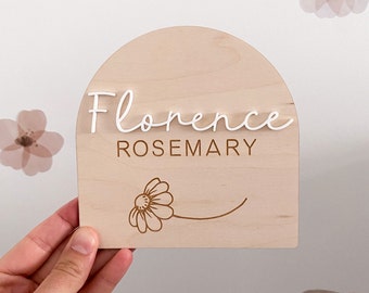 wooden Daisy Birth Announcement, Baby Name Plaque, New Baby Gift, Nursery Decor, Newborn I'm here, Wooden Birth Plaque