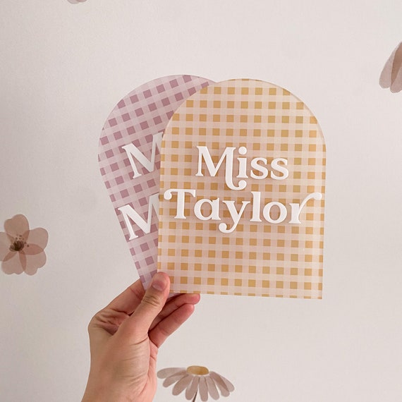 Gingham Teacher's Plaque - Classroom Decor sign - Personalised Teachers Gift- Teacher's Name Sign