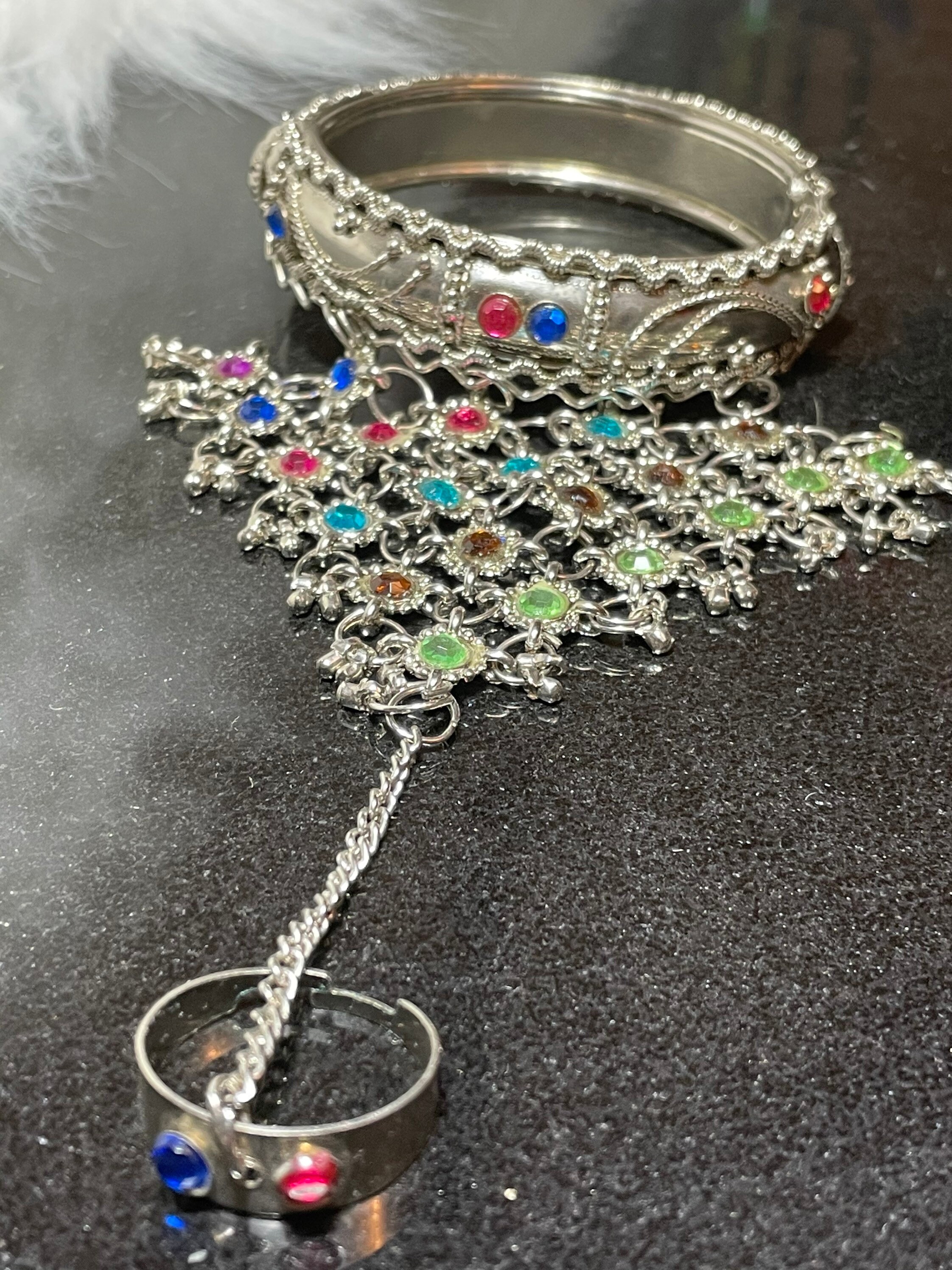 Shimmerz 6-teiliges Finger Ring Armband Set - Strass Handkette Mit Ring