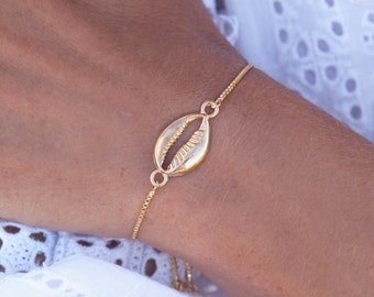 Shell Gold Bracelet Adjustable Clasp