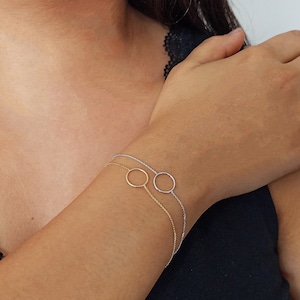 14K Gold Circle Bracelet, Hand Made Eternity Circle Frendship Bracelet, Simple Round Karma Bracelet Gift for Bridesmaid Gift for Best Friend
