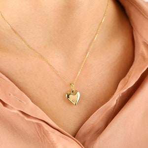 14K Real Gold Engravable Heart Pendant, Personalized Heart Necklace, Custom Heart Necklace Bridesmaid Gift,Baby Birth or Christmas Gift