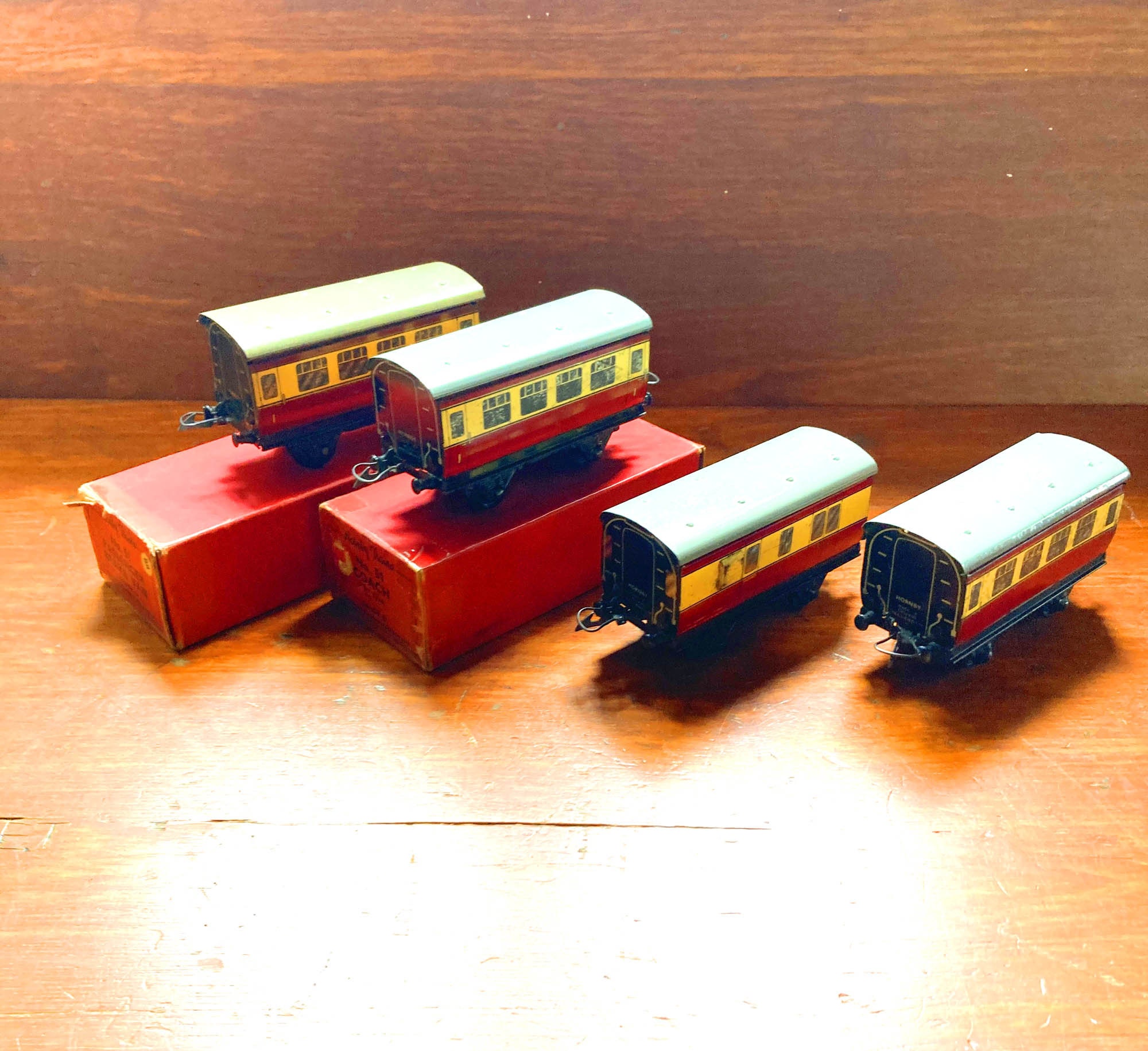 Hornby tinplate clockwork train set sale