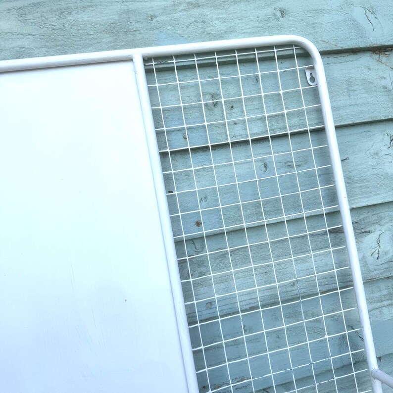 Estantería de cocina de carnicero estilo vintage, dimensiones 21 x 27 pulgadas, color blanco. imagen 3