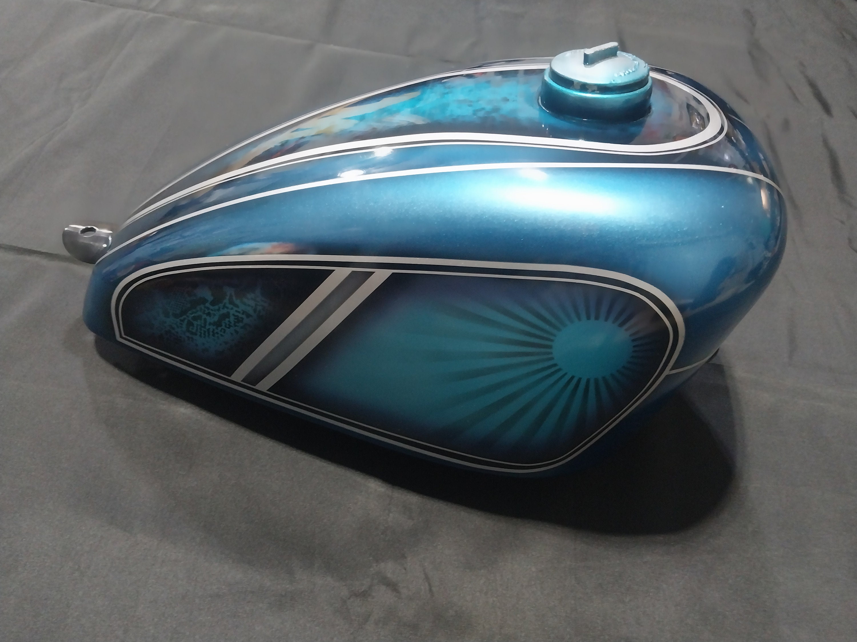 Fuel Tank Harley Davidson Metal Flake Paint Custom Motorcycle