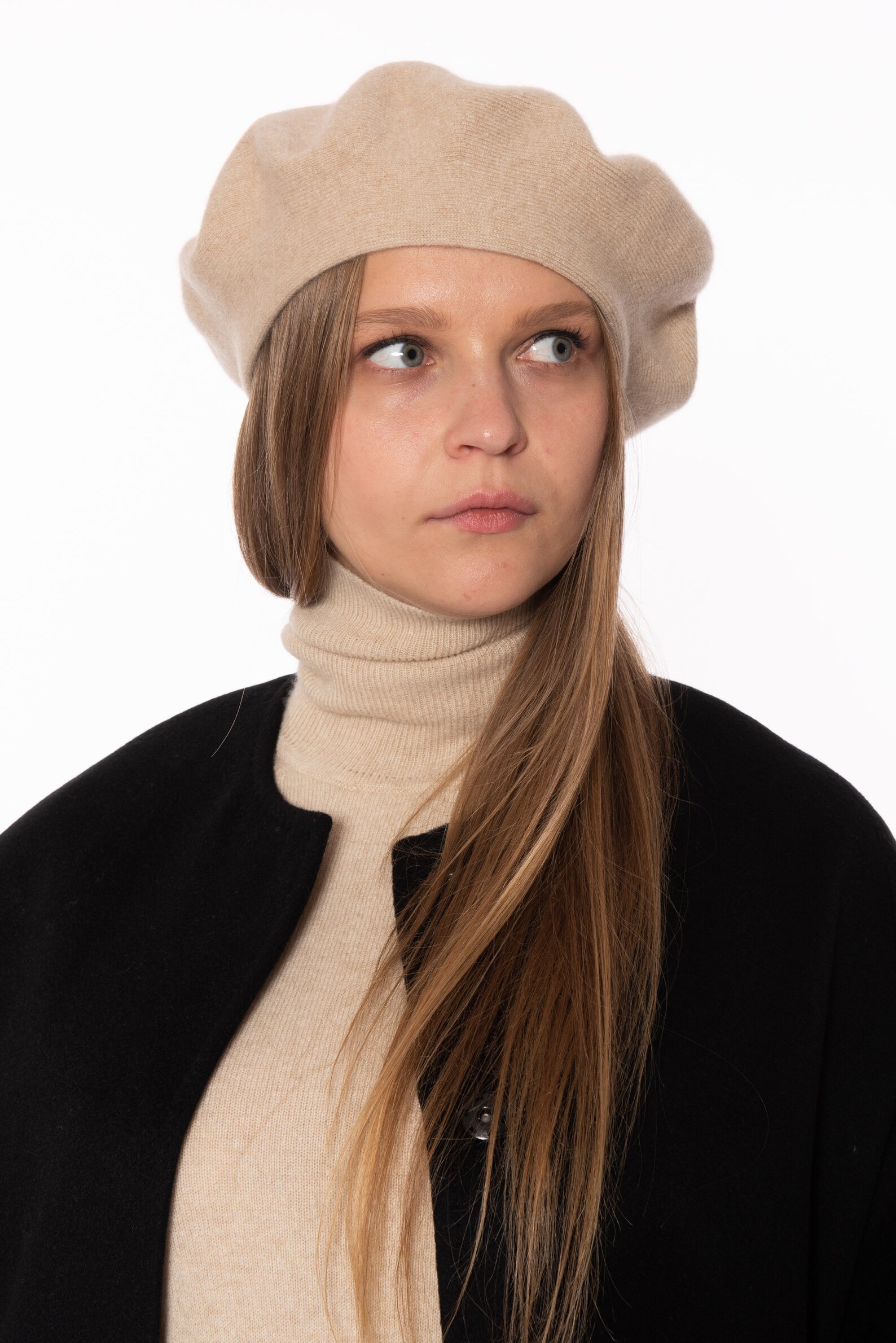 SIQITECHNO Berets Hat With Pearl French Beret Hats For Women Beret With Mesh Solid Color Hat For Winter Gift For Women At Women's Clothing Store