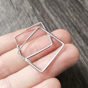 Square 925 silver hoop earrings, squared hoop earrings, quadratisch Creolen, geometrical hoop earrings