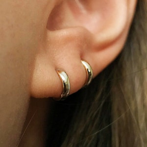 Classic hoop earrings, huggie hoops, mini hoop earrings, 5.5mm 7mm inner diameter